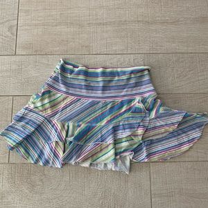 Guess ruffle skirt